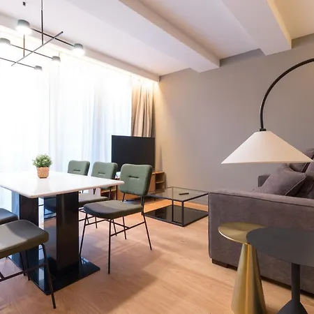 Apartmán Old Town By Staynnapartments *