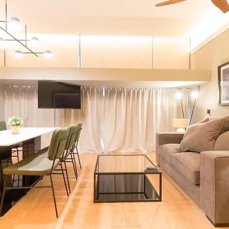 Old Town By Staynnapartments דירה